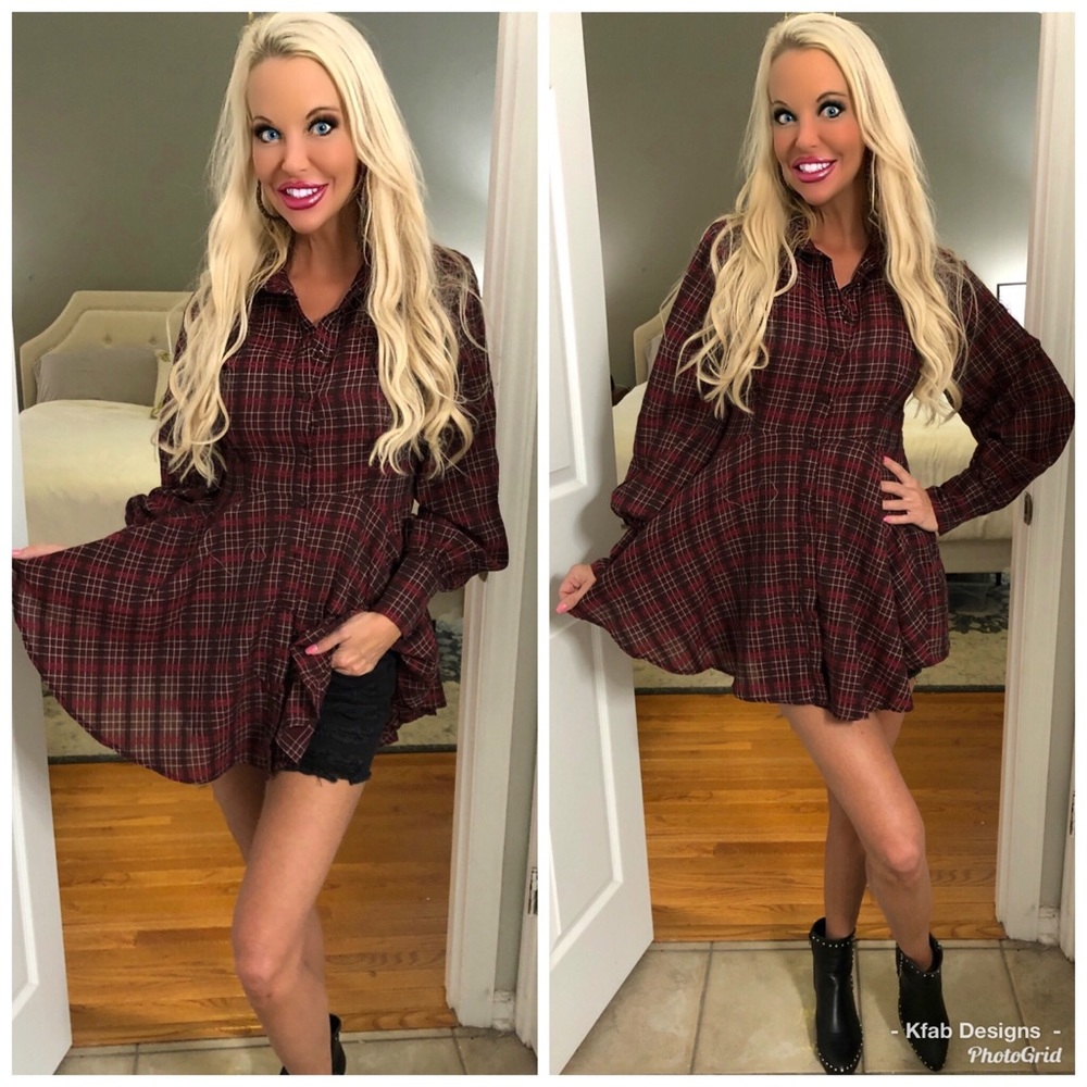 ❤️LAST 1! Plaid button down blouse! - Picture 3 of 7